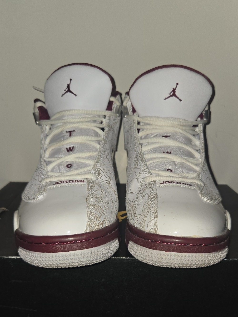 Air Jordan Dub Zero Burgundy/White; Size 9 Mens